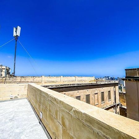 Designer Duplex Penthouse In Floriana Lejlighed Eksteriør billede
